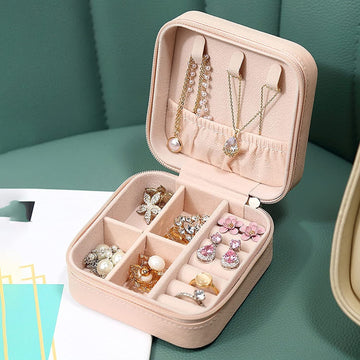 Jewellery Organiser PU Leather Zipper Portable Storage Box Case with Dividers Container