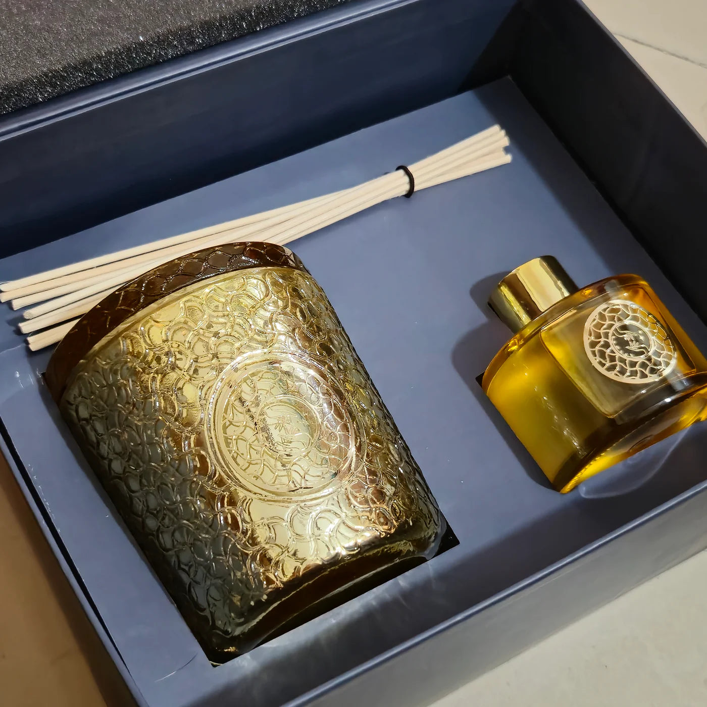 Signature_gold_candle_Diffuserset001
