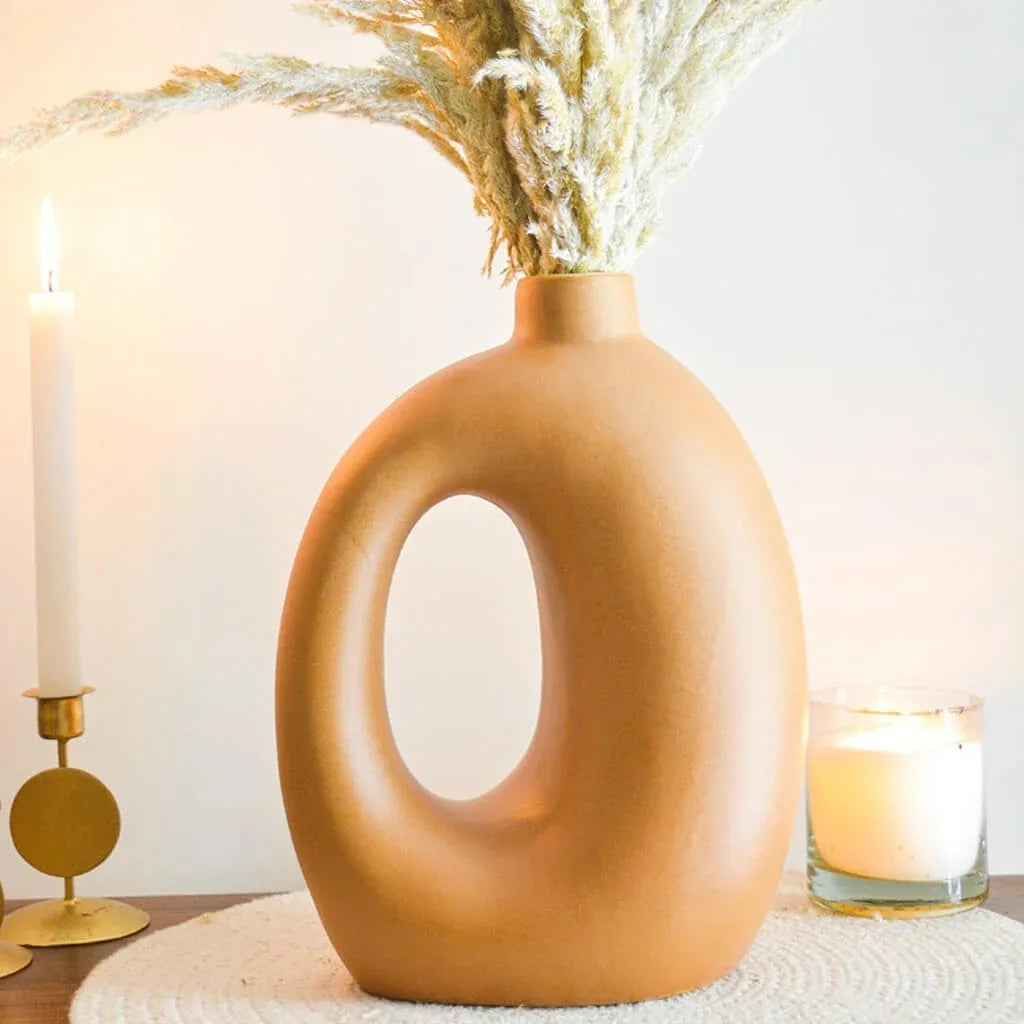 Tan_Minimalist_Vase1-what a shop